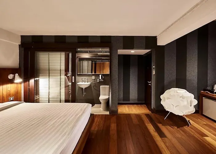 Wish Silom Bkk - วิช สีลม Бангкок